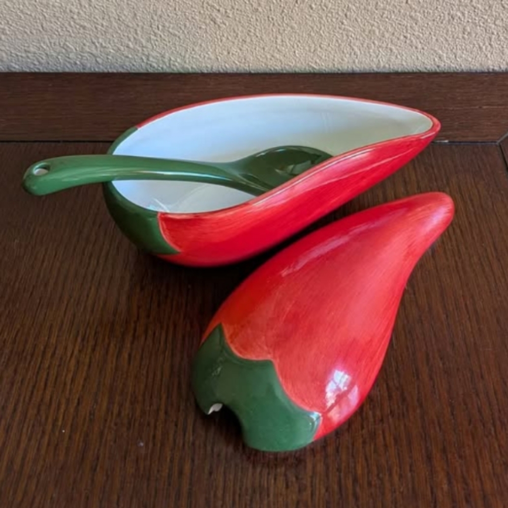 Chili Pepper Ceramic Serving Set
